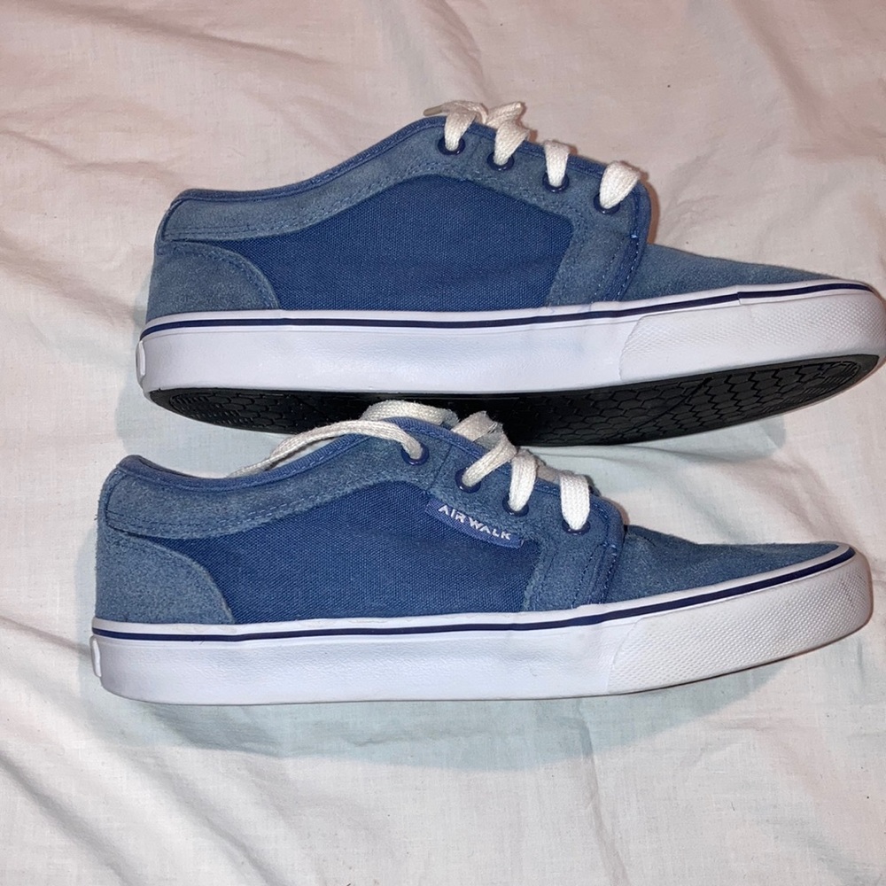Men’s AIRWALK Blue Denim Suede SNEAKERS Sz 7 US/ 6 EU Preowned